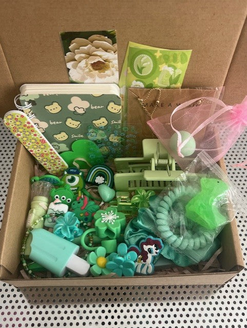 Lucky Scoop Bundles - Single Colour Themed
